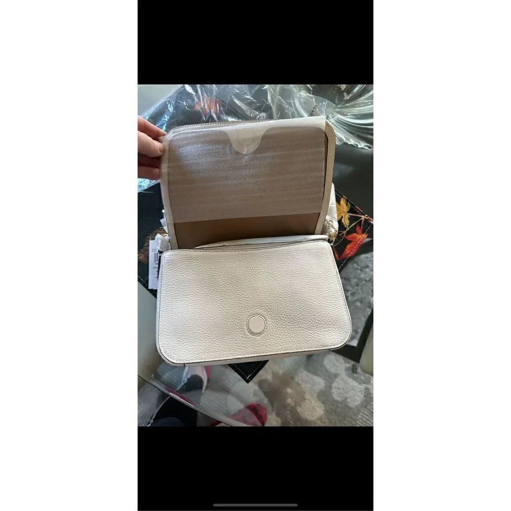 🔥🔥COACH Logan messenger with large Coach stripe
